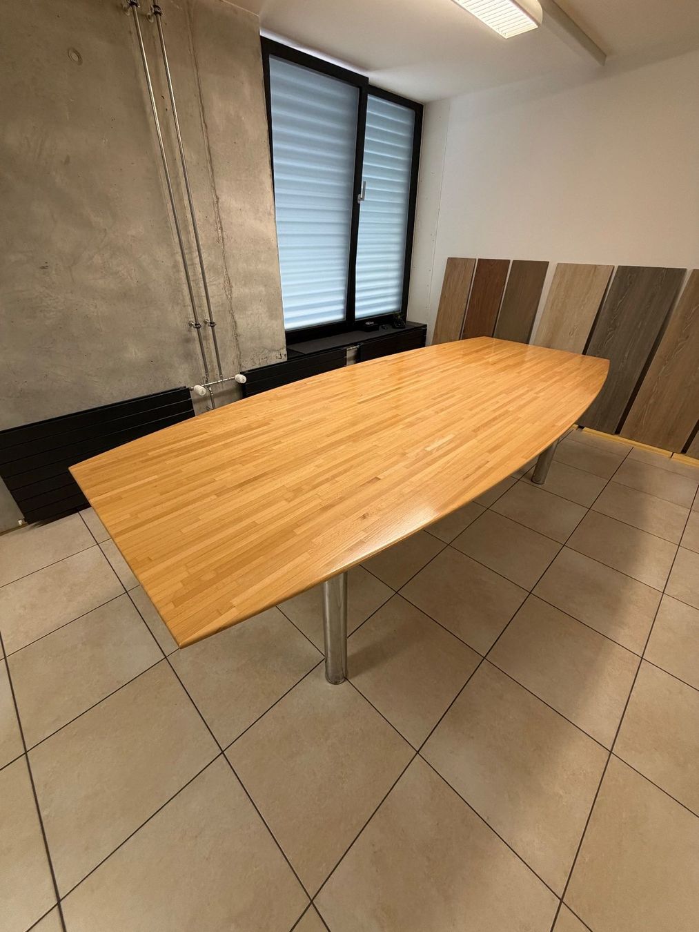Tavoli: Grosser Konferenztisch- Top Zustand ! – Usato da Reinach BL venduto da ser_ry8b