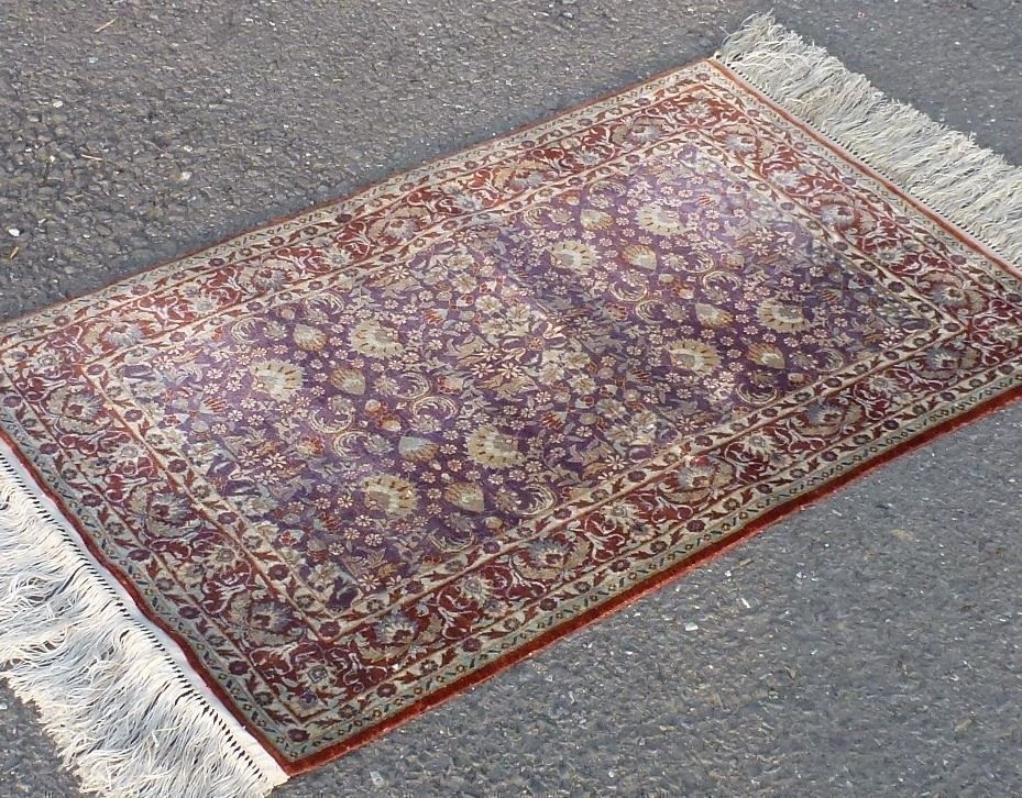 Teppiche: Wunderschöner feiner Seiden-Teppich – Gebraucht aus Walkringen von Casablanca777 3