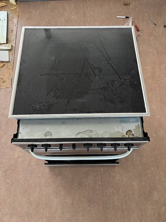 Elettrodomestici da cucina: Ofen mit Kochherd – Usato da Gossau ZH venduto da ian_cql9 1