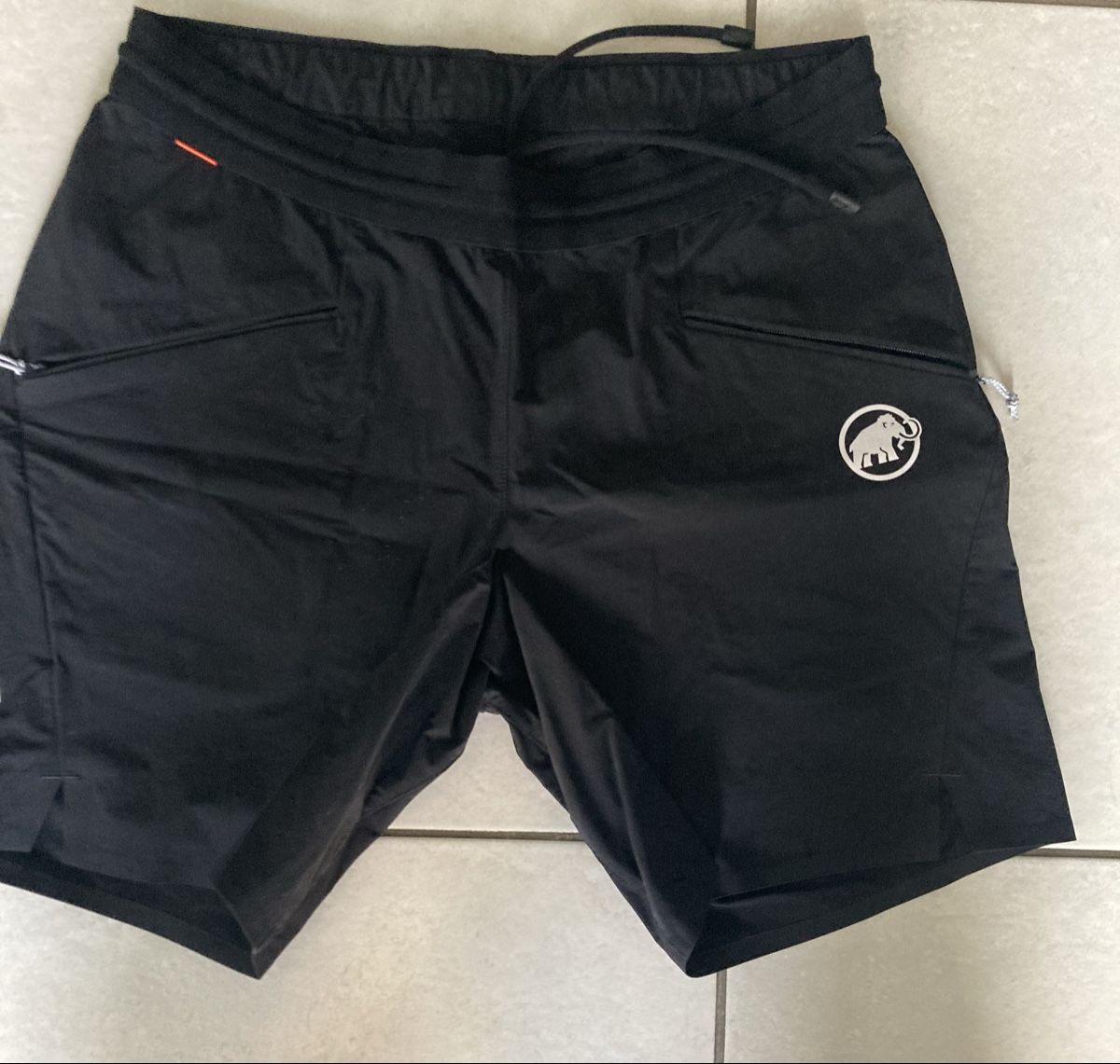 Mammut Hosen: Mammut Wanderhose Grösse 36 – Gebraucht aus Baar von Flobee