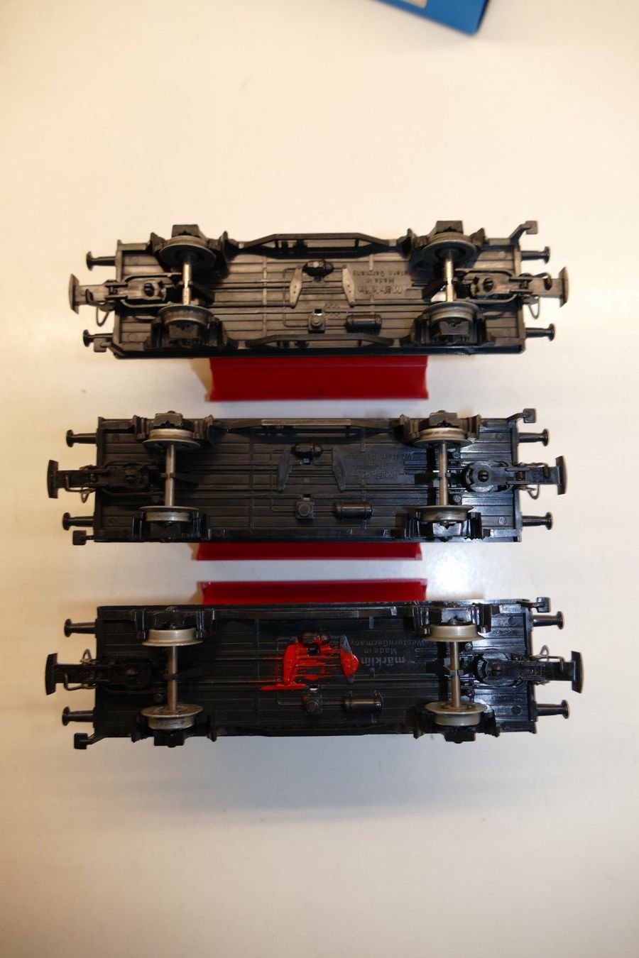 Märklin Modellini di ferrovie: Märklin H0: 3xKippwagen – Usato da Niederhasli venduto da rail-duerst 4