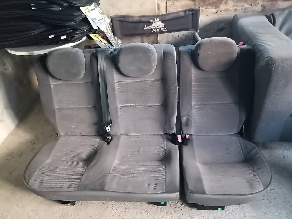 Toutes les pièces auto: Sitz hinten Rücksitz  Citroen Berlingo 2005 – D'occasion à Hindelbank par mbcar 2
