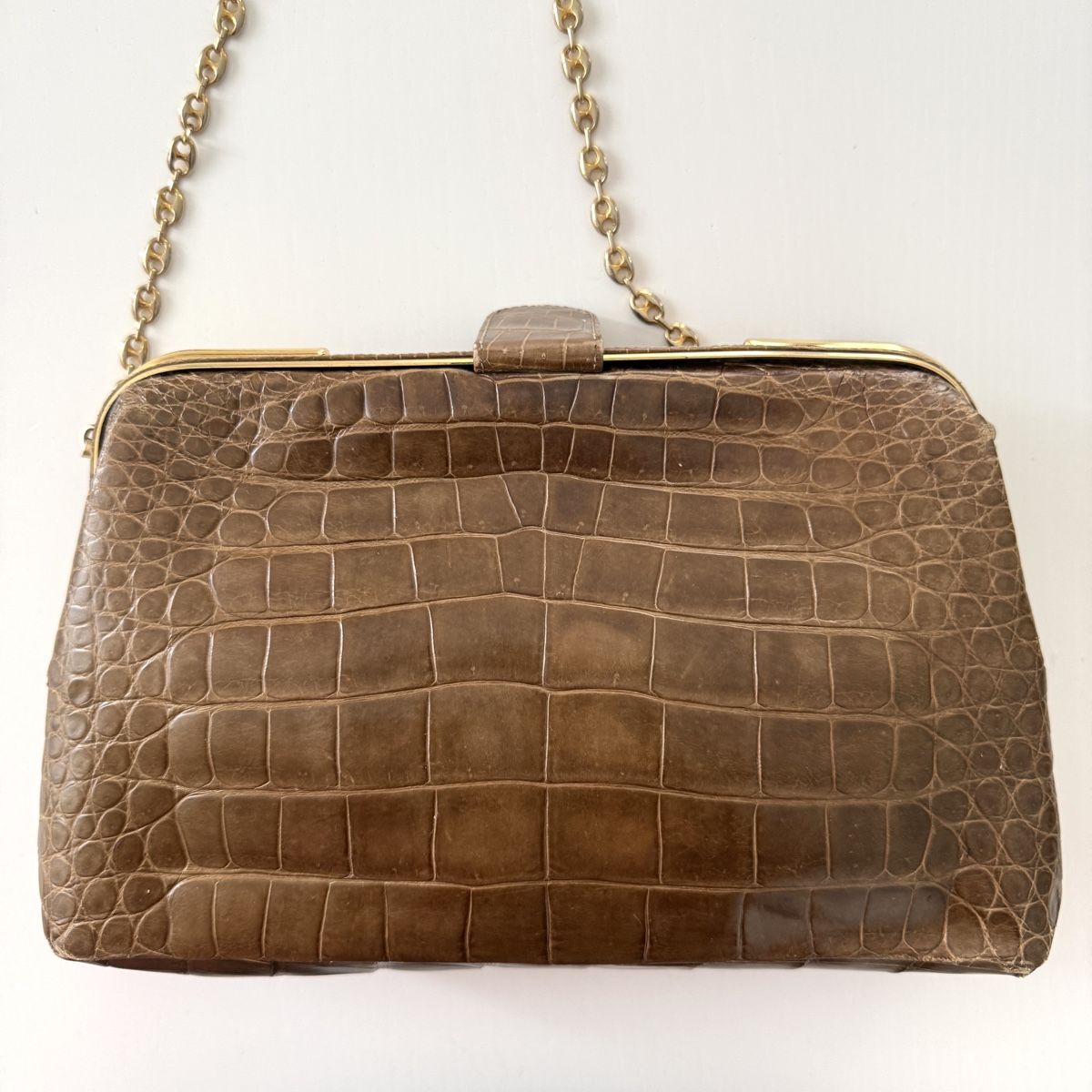 Taschen für Damen: VINTAGE Crocodile Leather Bag – Gebraucht aus Emmen von Avviivva_Com2023 2