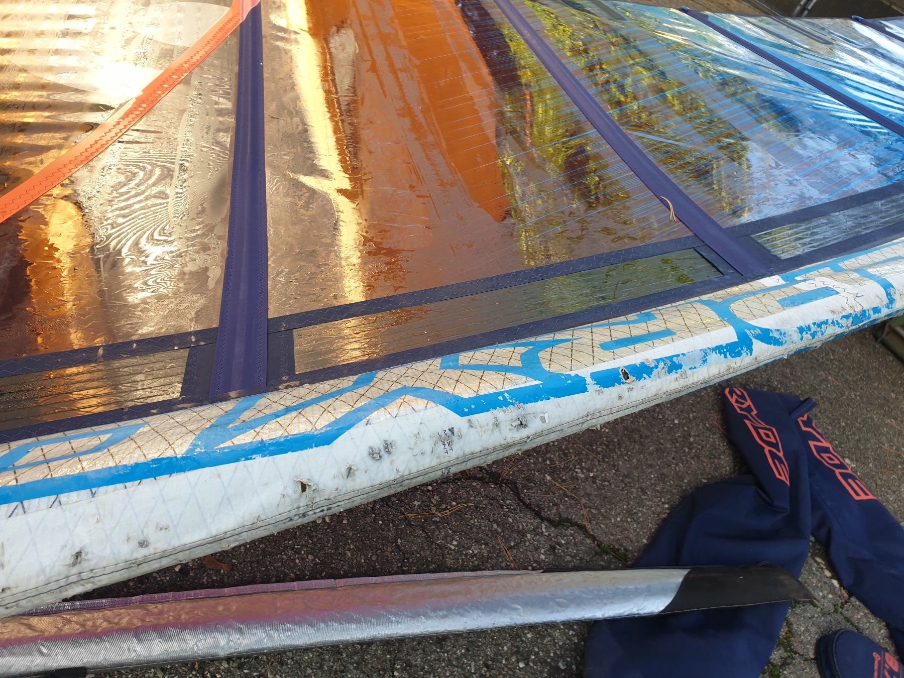 Surf: voile de planche à voile – Usato da THÔNEX venduto da guigui03 4