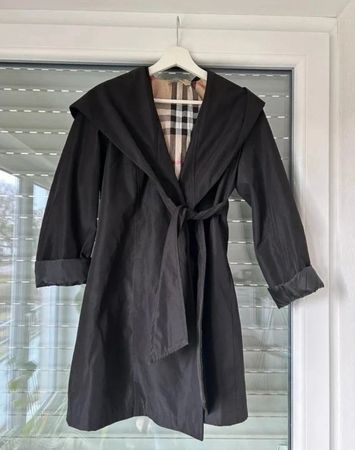 Burberry Trenchcoat mit Kapuze, Grösse M