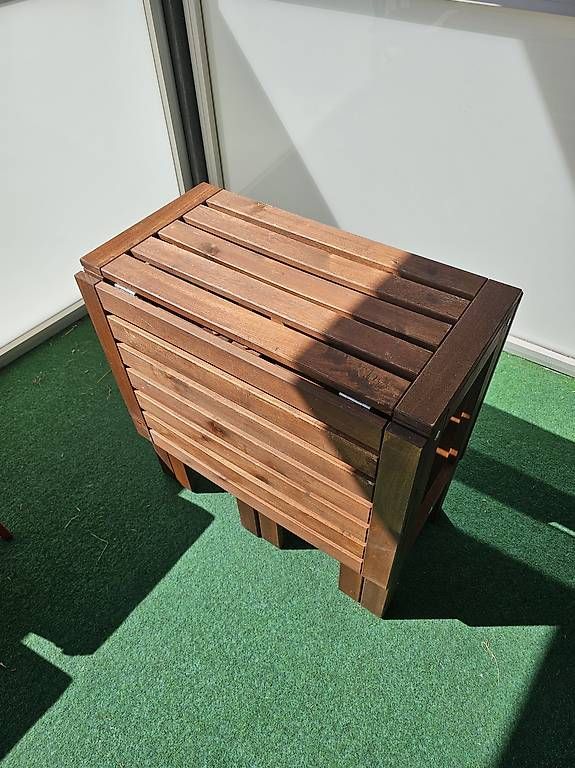 Set di tavolo e panche: Gartentisch aufklappbar mit 4 Stühlen – Usato da Thun venduto da Sir09 1