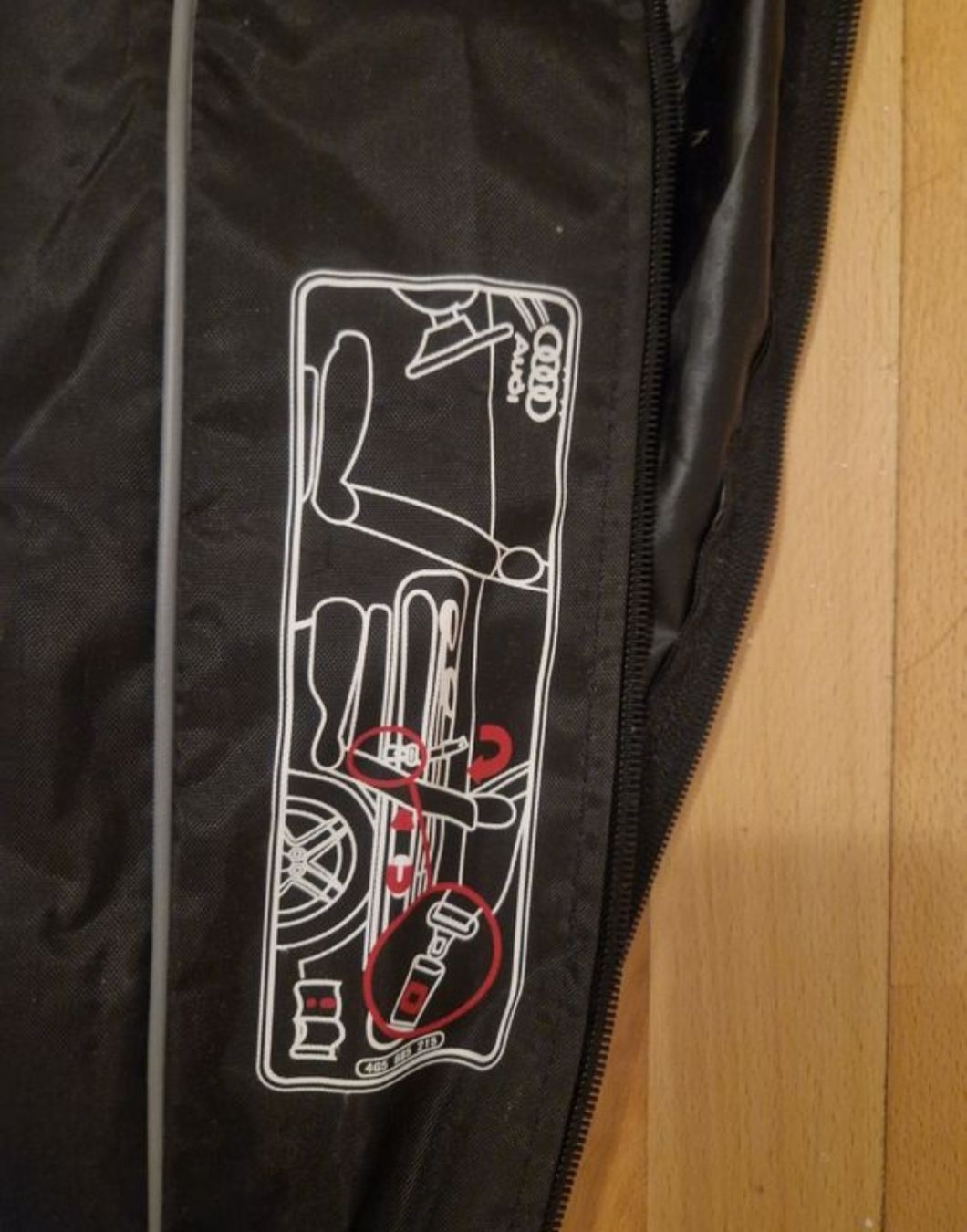 Sci: Audi Skisack – Nuovo (secondo la descrizione) da Lauterbrunnen venduto da ziv_nd87 1