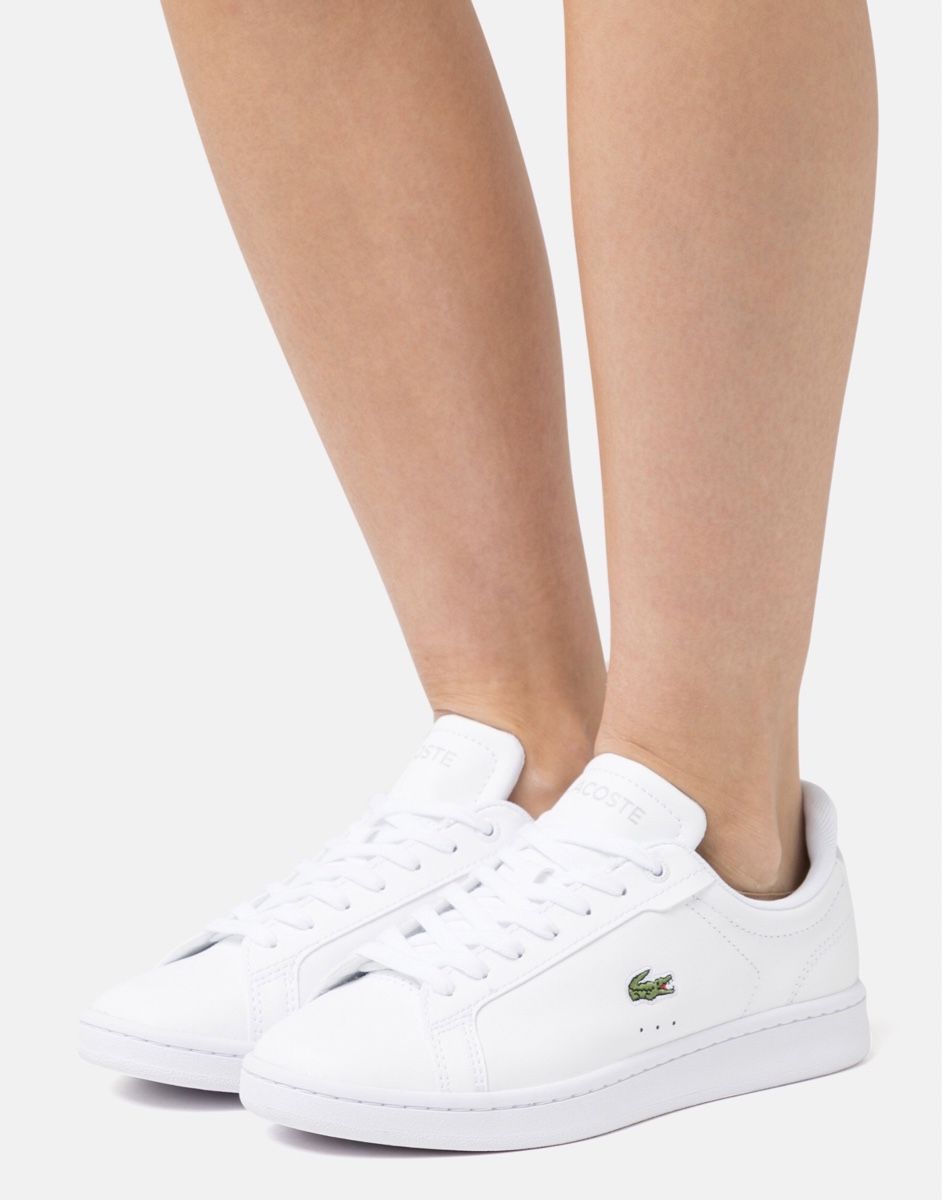 Lacoste Scarpe da donna: Baskets Lacoste Carnaby blanches, taille 38 – Usato da Vuadens venduto da Nina11 5