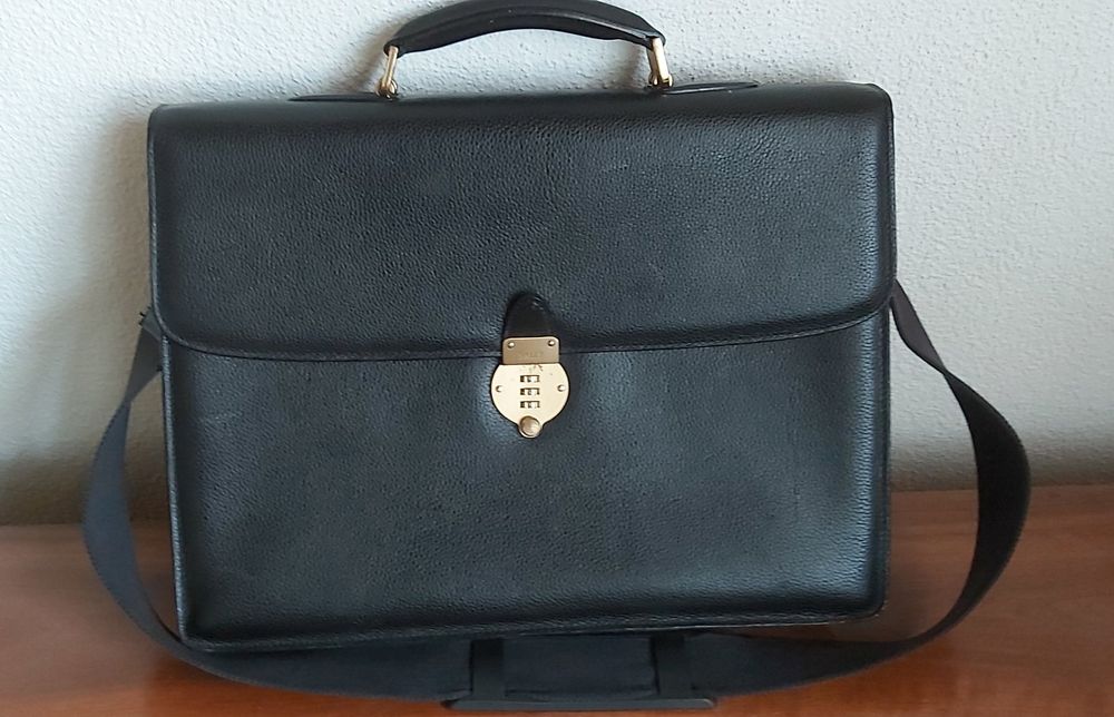 BALLY schwarze Leder Aktentasche mit Zahlenschloss! (Neu (gemäss