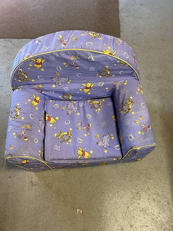 Fauteuils: Fauteuil pour enfant Winnie – D'occasion à Lutry par dom_nps7