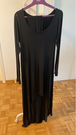 Élégante robe noire à manches longues - Taille M comme neuve