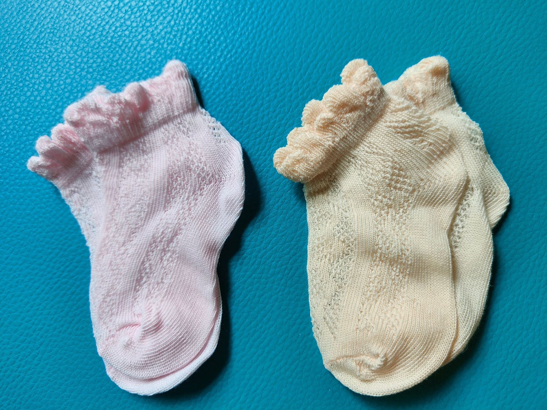 Calze per bambini: Babysocken 2 Stück socken – Nuovo (secondo la descrizione) da Hittnau venduto da vanescott