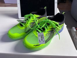 Skechers Razor Grip Kinderschuhe, Grösse 39 Neu!