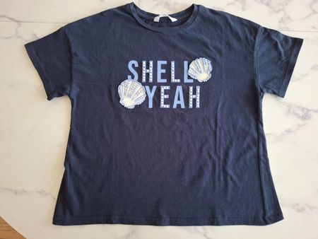 T-Shirt von Mango mit Muscheln, Gr. 152