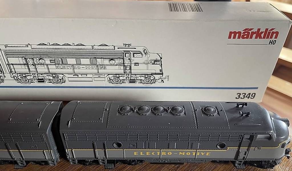 Trains électriques: Marklin Lok Electro-Motive 3349 – D'occasion à Eglisau par Samtri 1
