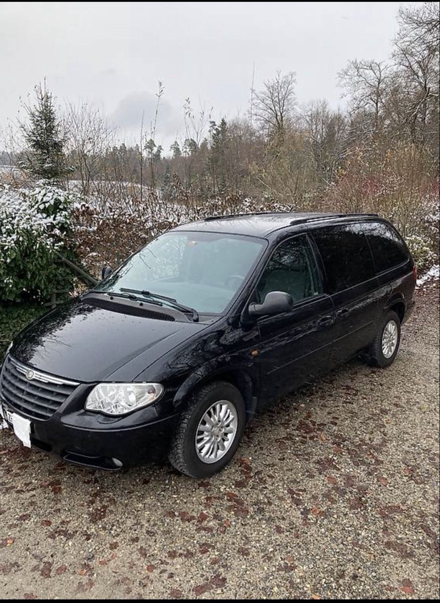 Chrysler Autos: Chrysler Grand Voyager 3.3 – Gebraucht aus Vacallo von dir_mq67 3