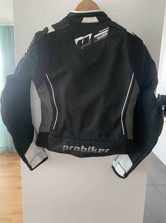 Giacche: Damen Motorradjacke Gr. M – Usato da Benken SG venduto da Laleli_95 1