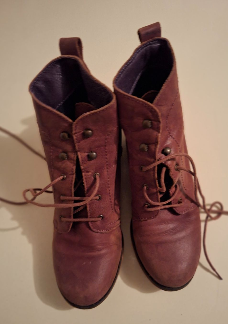 Scarpe da donna: Echtleder Stiefletten Gr. 39 – Usato da Münchenbuchsee venduto da lanereal 1