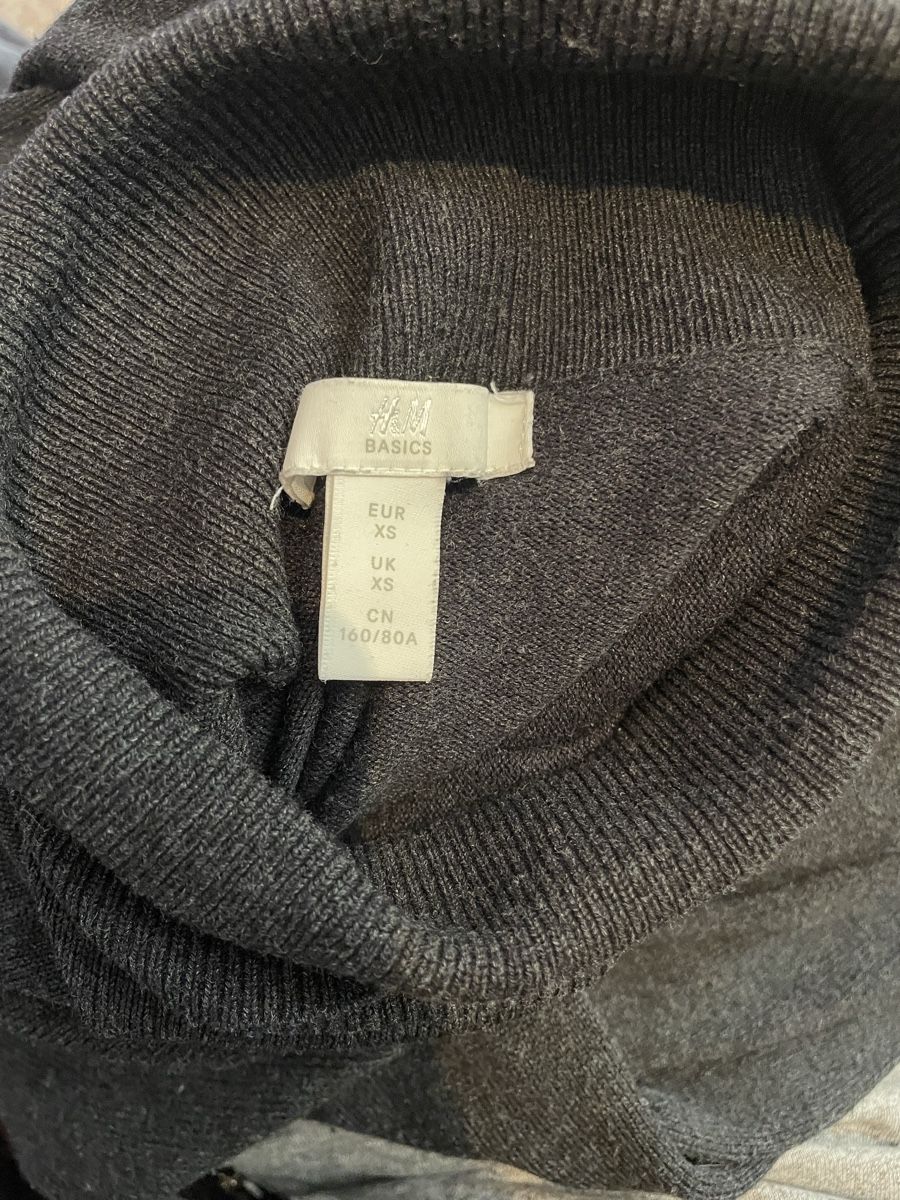 Pullover & Sweatshirts: Pullover Grau – Gebraucht aus Liebistorf von ali_tbx8 1
