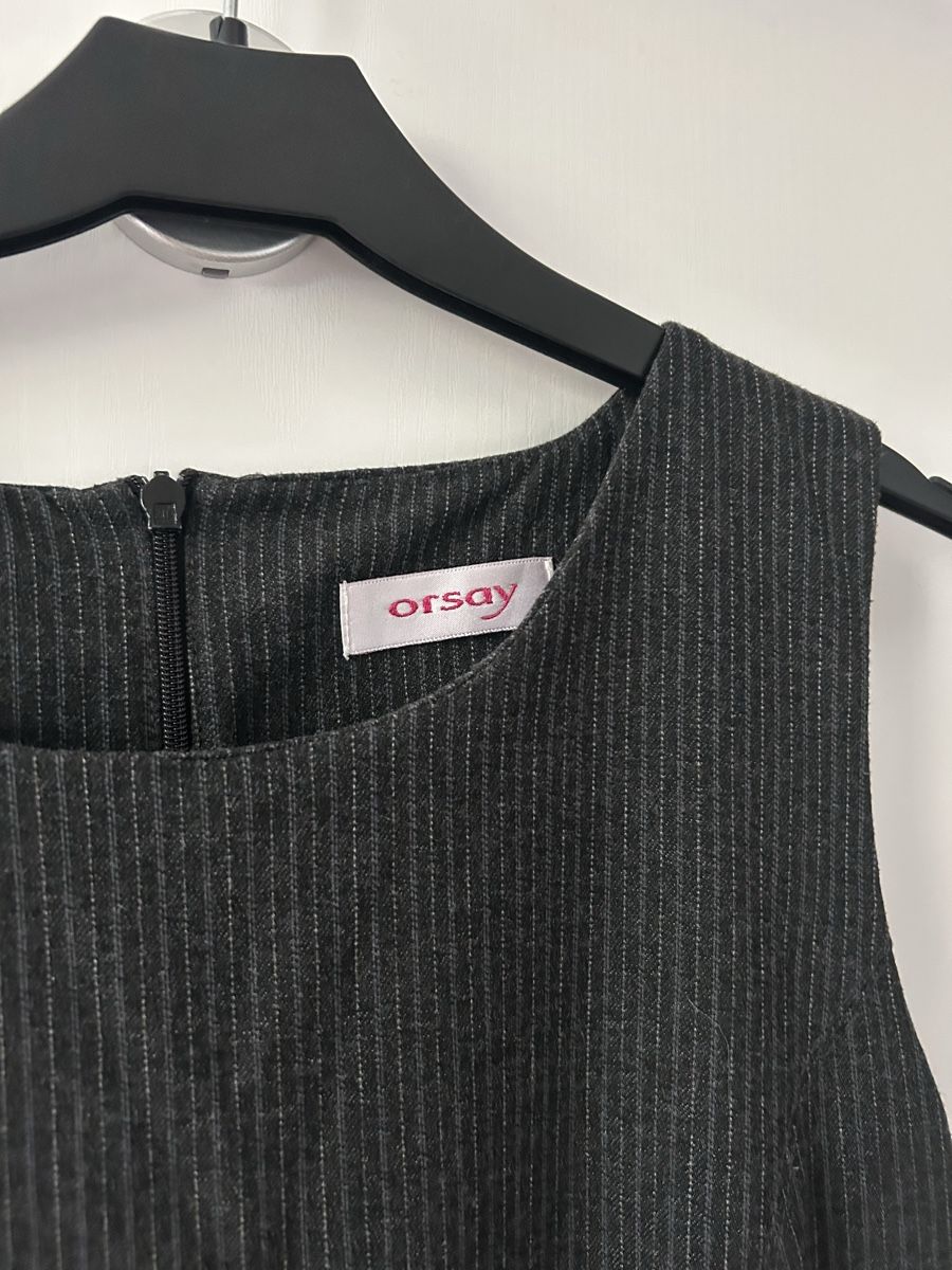 Orsay Vestiti: Robe Orsay gris à rayures, taille 36, bon état – Usato da Bôle venduto da sev_n85b 1