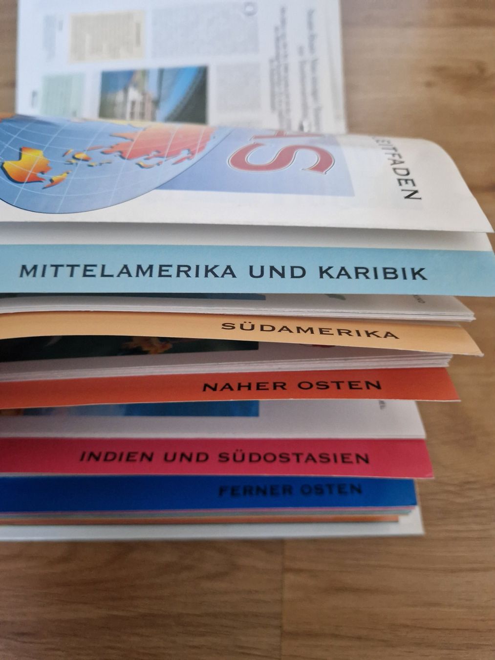 Libri: Atlas der Welt – Usato da Lotzwil venduto da DonGavallo 1