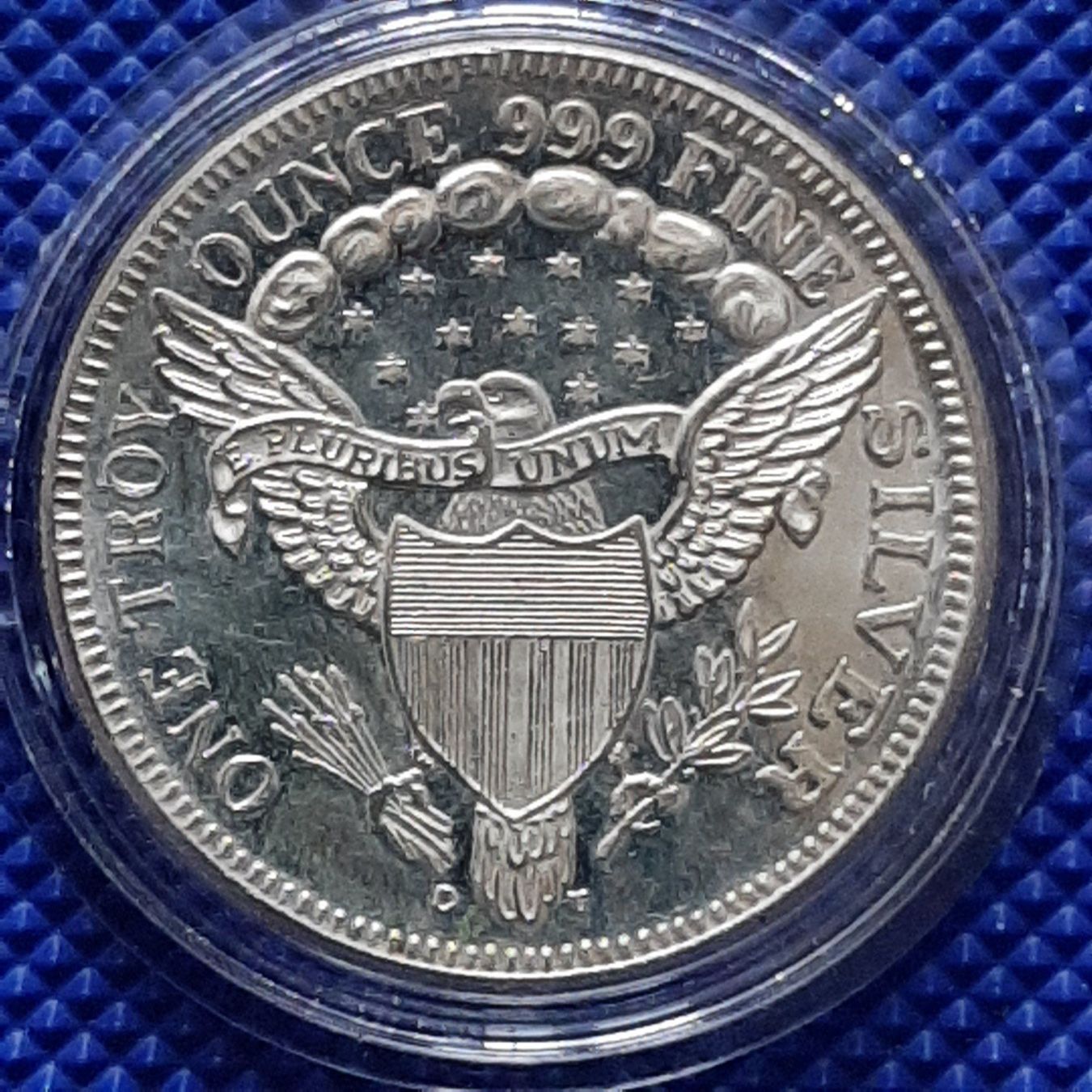 Alle Münzen: One Troy Ounce 999 Fine Silver – Neu und originalverpackt aus Carouge GE von cecob0909