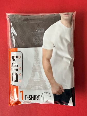 DIM Basic, T-Shirt V-Neck, Grösse XL,Farbe Schwarz (1 Stück)