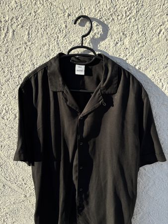 Won hundred shirt