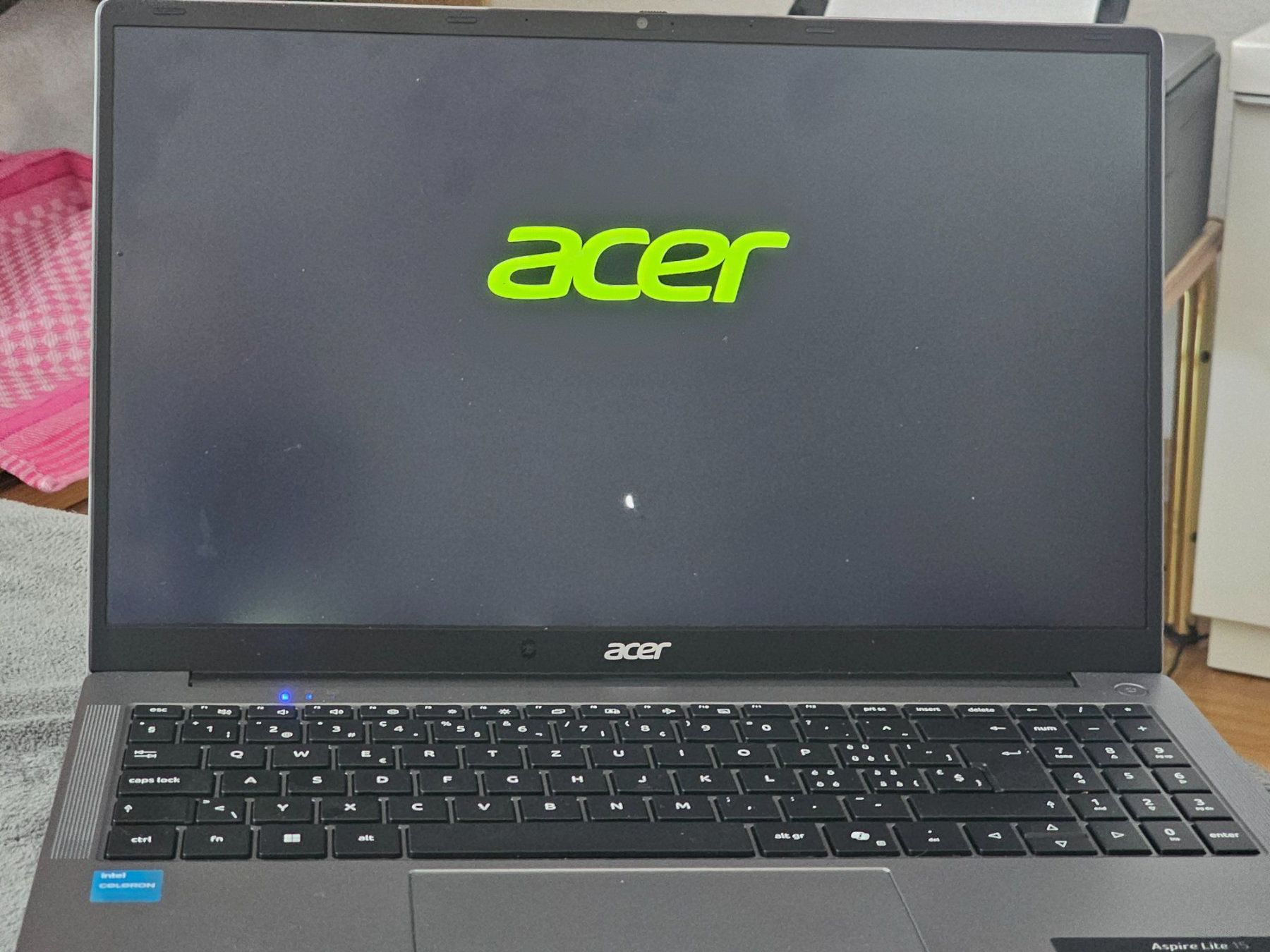 Acer Portables: Accer – D'occasion à Basel par beach1969