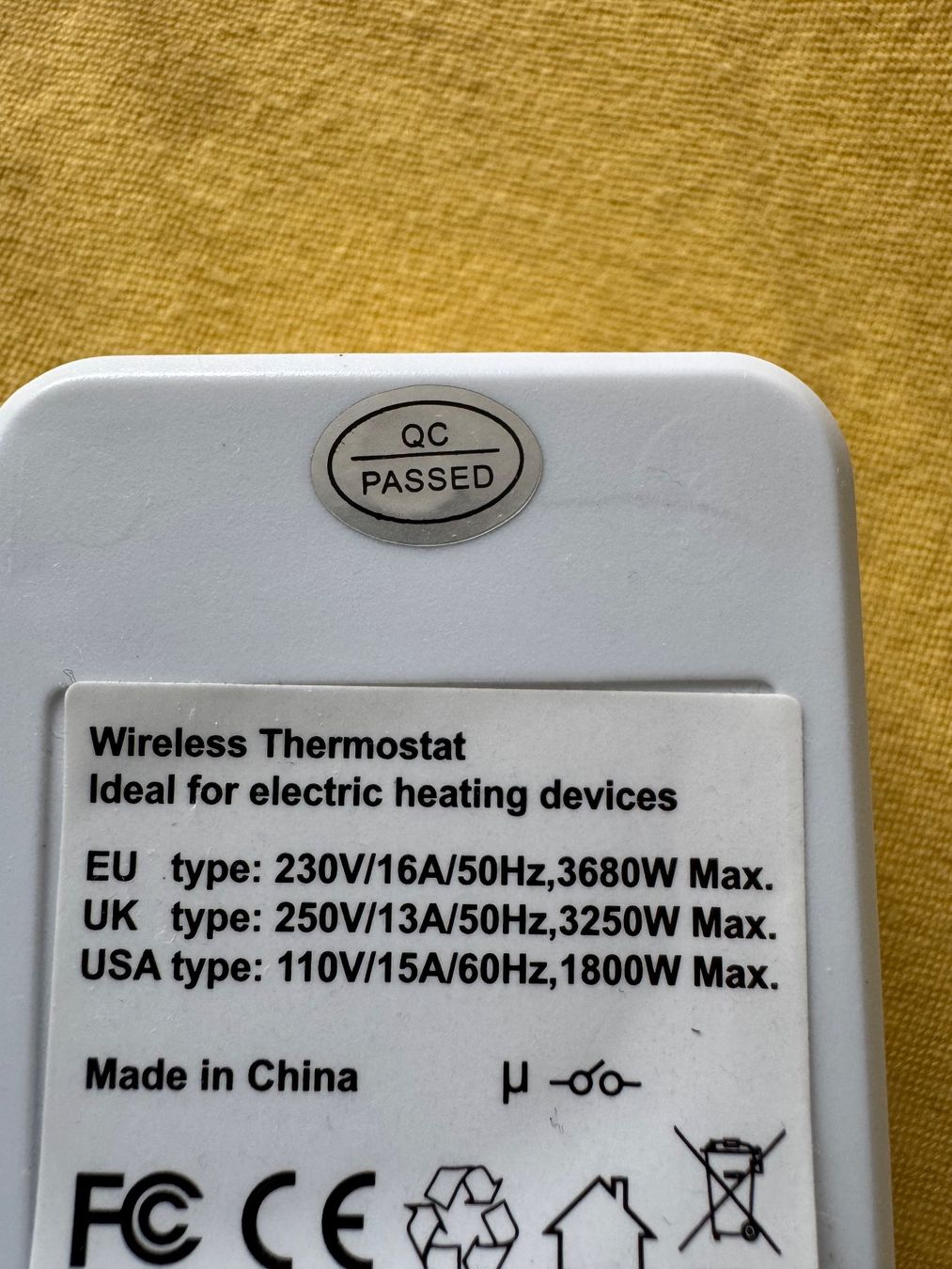 Altro per la casa: Wireless Thermostat Steckdose, Digitaler Temperaturregler – Usato da Ostermundigen venduto da Gummibaerli63 5