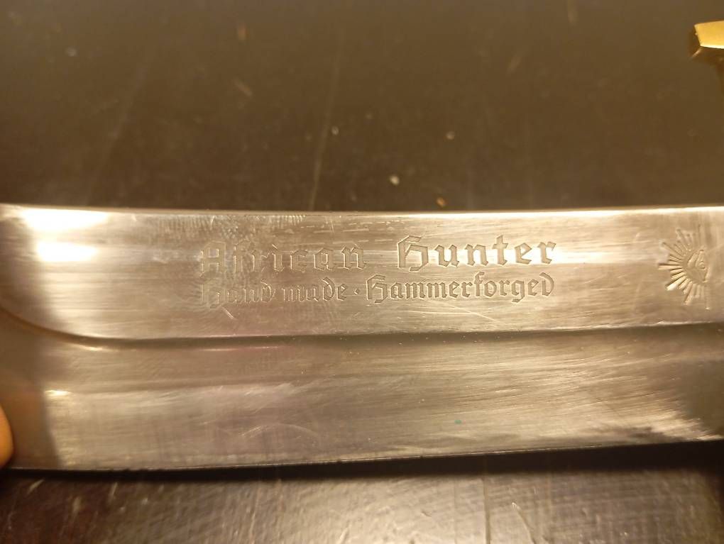 Accessori: African Hunter Messer – Usato da Basel venduto da Petergunn 1