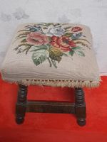 Vintage Schemeli/Fussbank mit Blumenmuster, Holzgestell