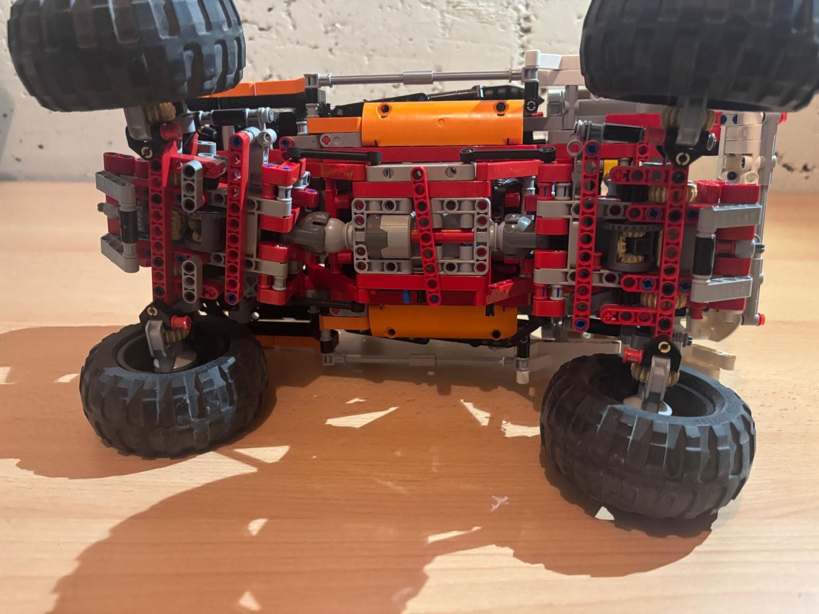 Technics Baukästen: LEGO Technic 9398 Geländewagen – Gebraucht aus Naters von zub_zrz8 4
