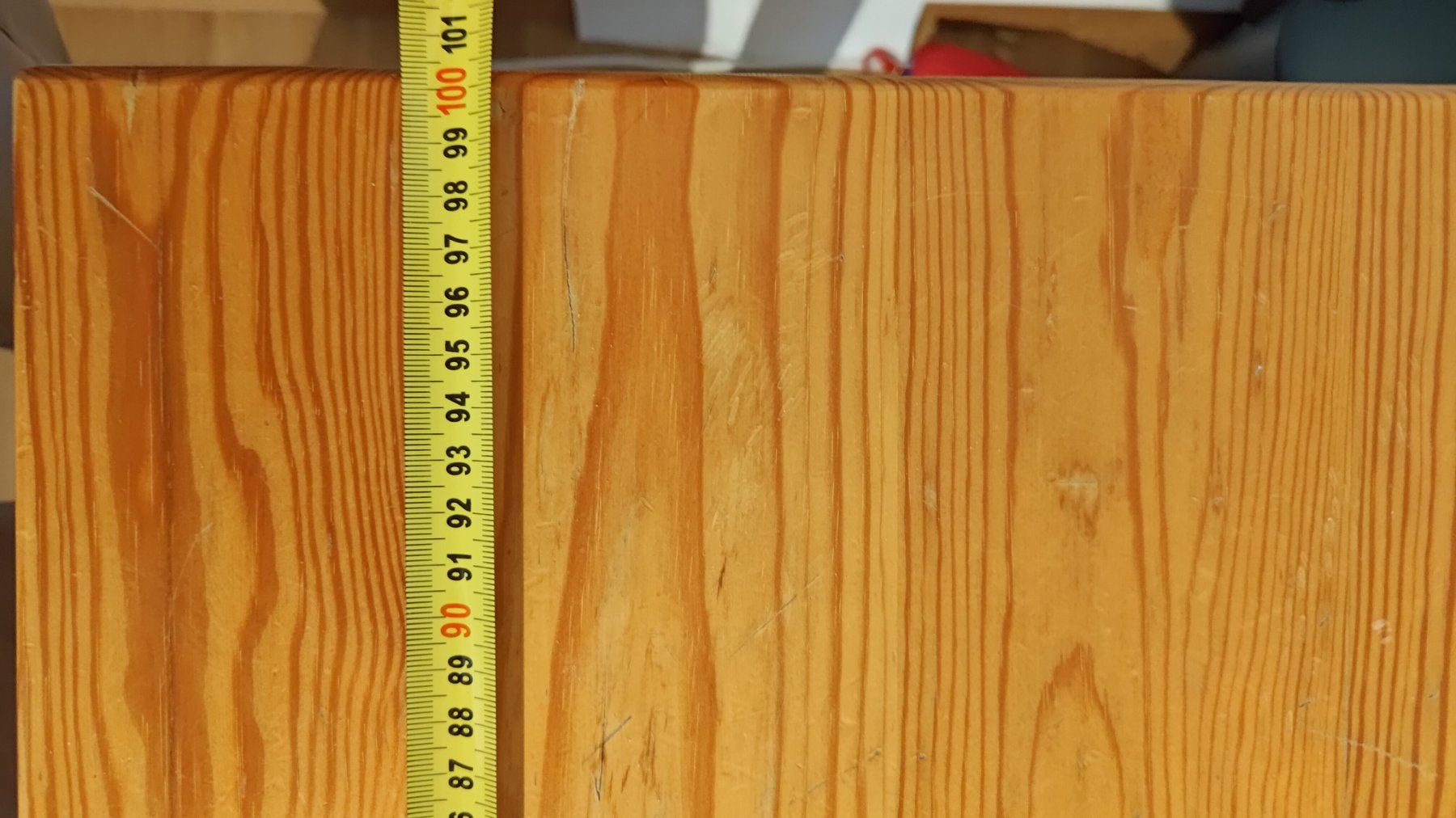 Scrivanie: Schreibtisch aus Holz – Usato da Richterswil venduto da chabwino13 7