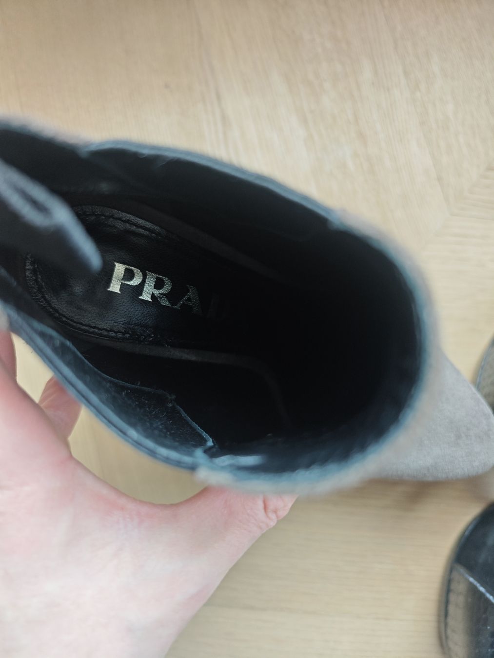 Prada Scarpe da donna: PRADA Wildleder Stiefeletten – Usato da Erlenbach ZH venduto da nlh 3