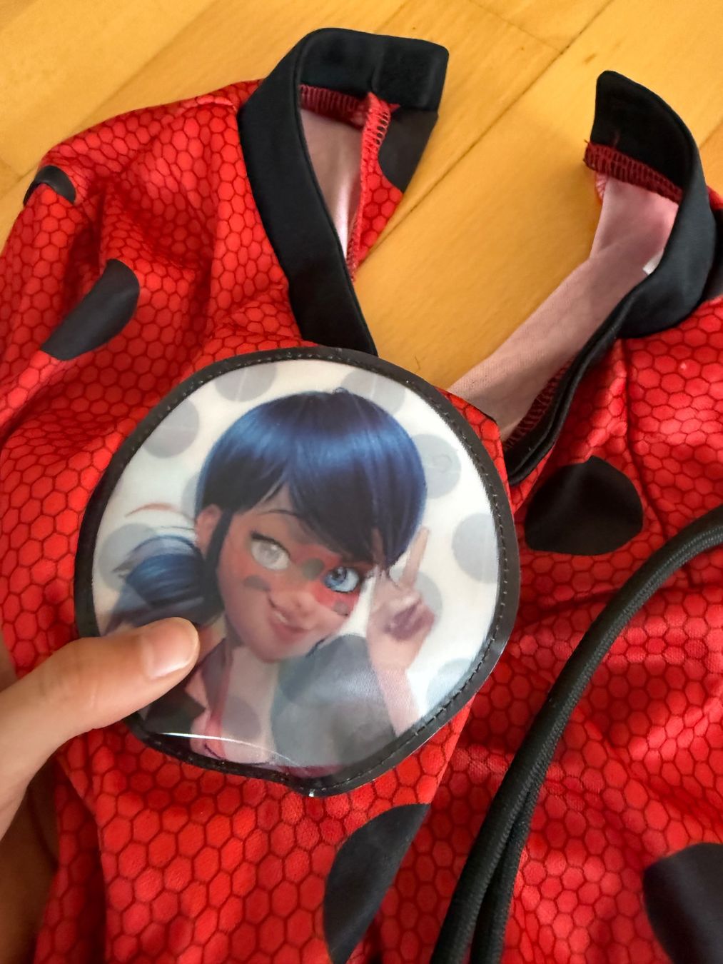 Costumi: Miraculous Kostüm Set 21 Accessoiren – Usato da Stäfa venduto da nale068 6