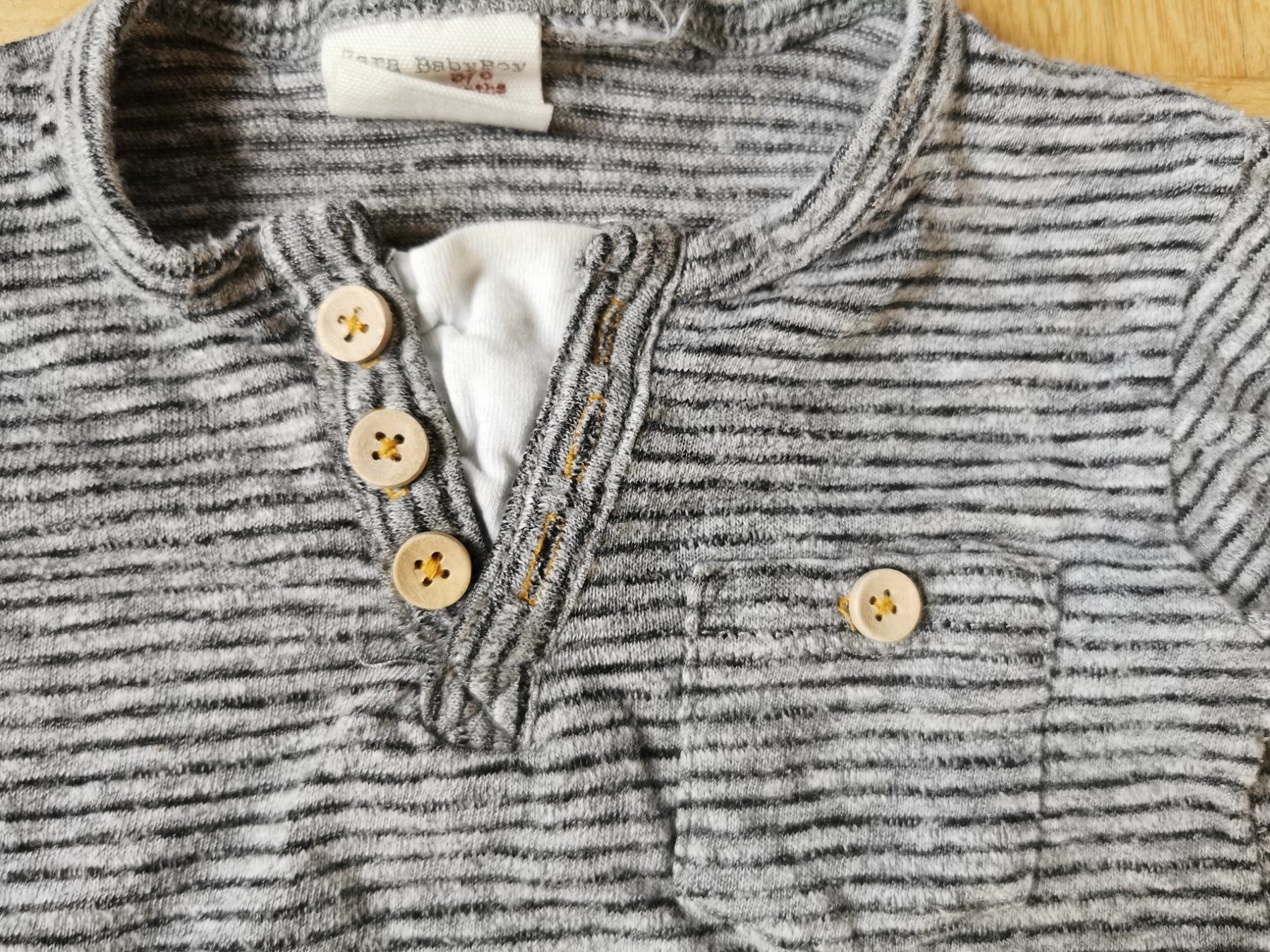 Zara Pullover & Sweatshirts: Langarmshirt Zara Gr. 68 – Gebraucht aus Stäfa von flamingo_17 2