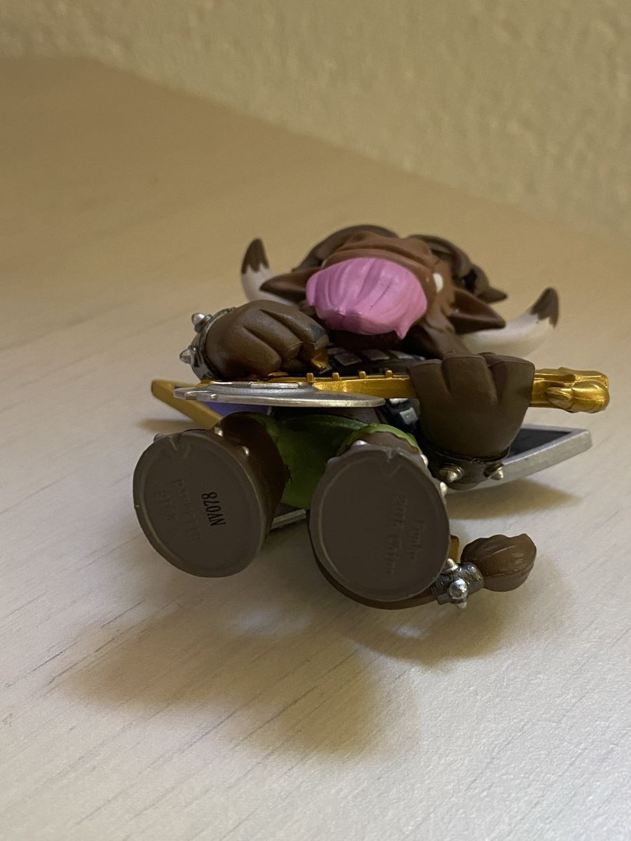 Funko Statuette: Figurine Warcraft - E T C Elite Tauren Chieftain – Nuovo (secondo la descrizione) da Ogens venduto da ced_qn5v 2