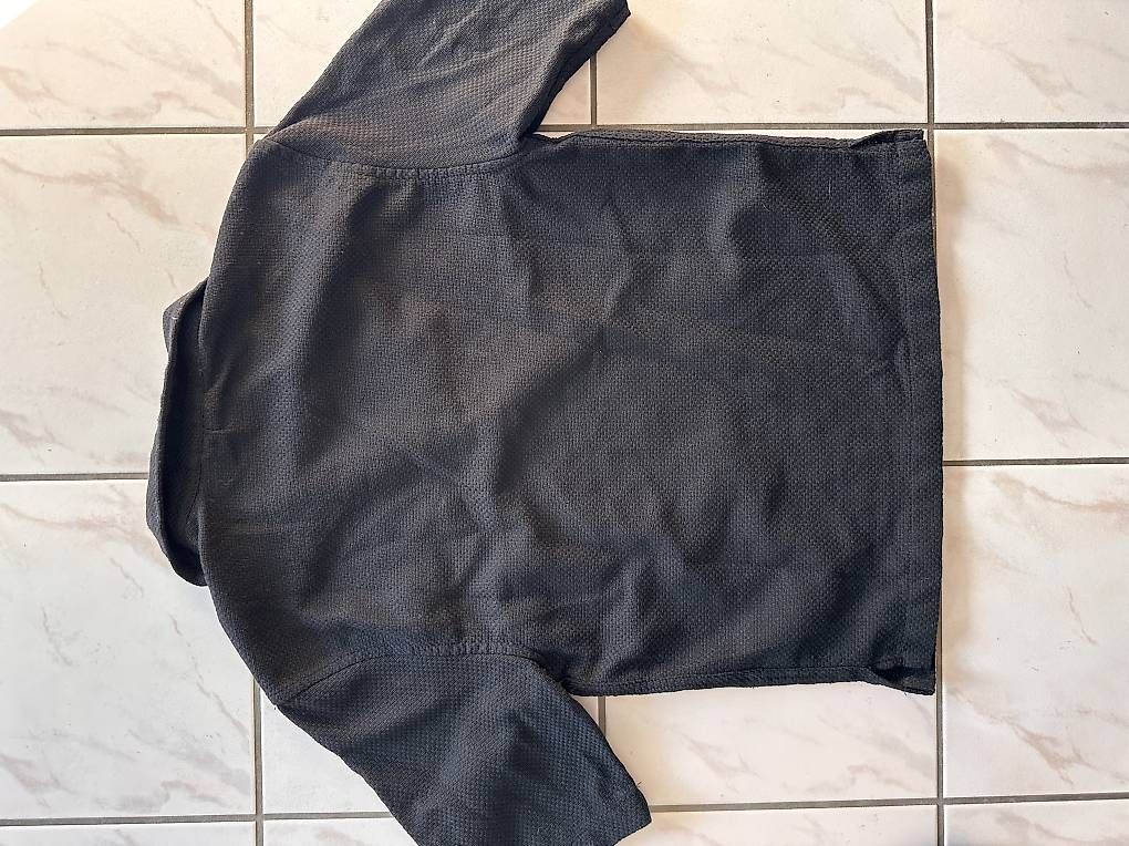 Zara T-shirt: Zara Grösse S – Usato da Widnau venduto da dom_d8nm 1