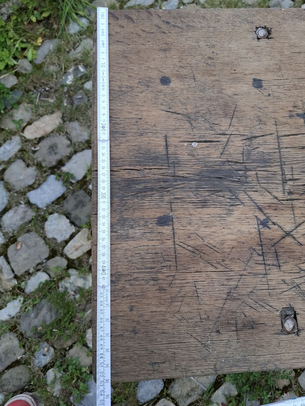 Tavoli: Antiker Holztisch im Wallis abzuholen – Usato da Stäfa venduto da UH82 2