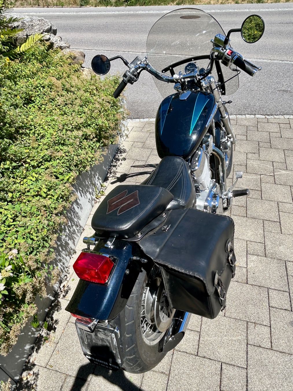 Suzuki Chopper: Suzuki VS 1400 Offene Version, Silvertail-Auspuff, Scheibe – Usato da Spiez venduto da fikus69 2