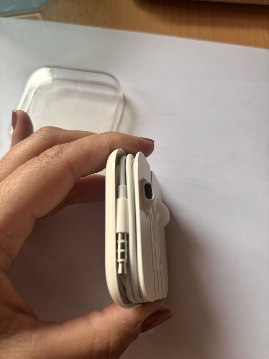 Apple Cuffie: Écouteurs Apple – Nuovo e nell'imballaggio originale da Dugny (Leytron) venduto da Cel_97 1
