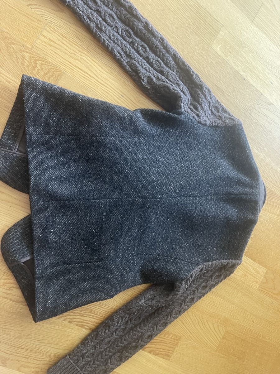Max Mara Giacche: MaxMara Weekend Blazer aus Wolle Gr. 40 Strickärmel Wolle – Usato da Rüschlikon venduto da leo_mwz2 7