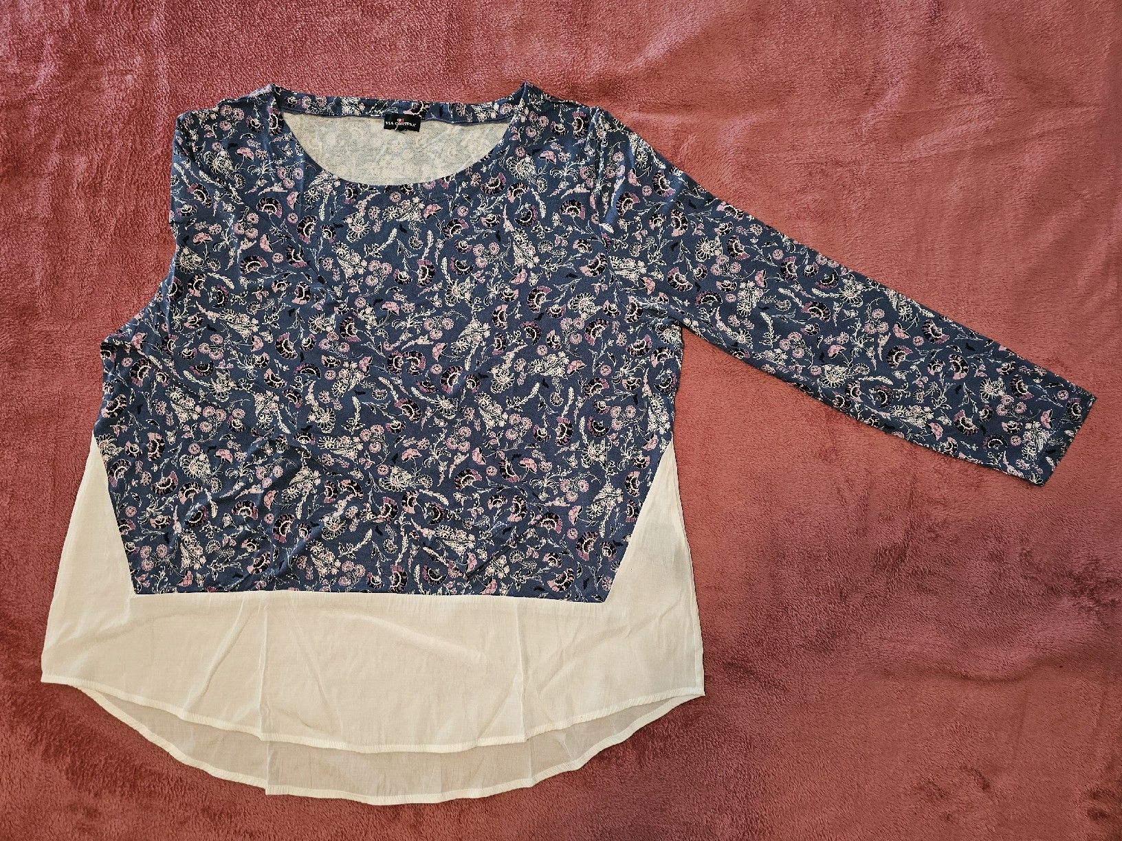Tuniche: Tunika, hellblau mit Blumen, XL, NEU – Nuovo (secondo la descrizione) da Heiden venduto da Taronia 1