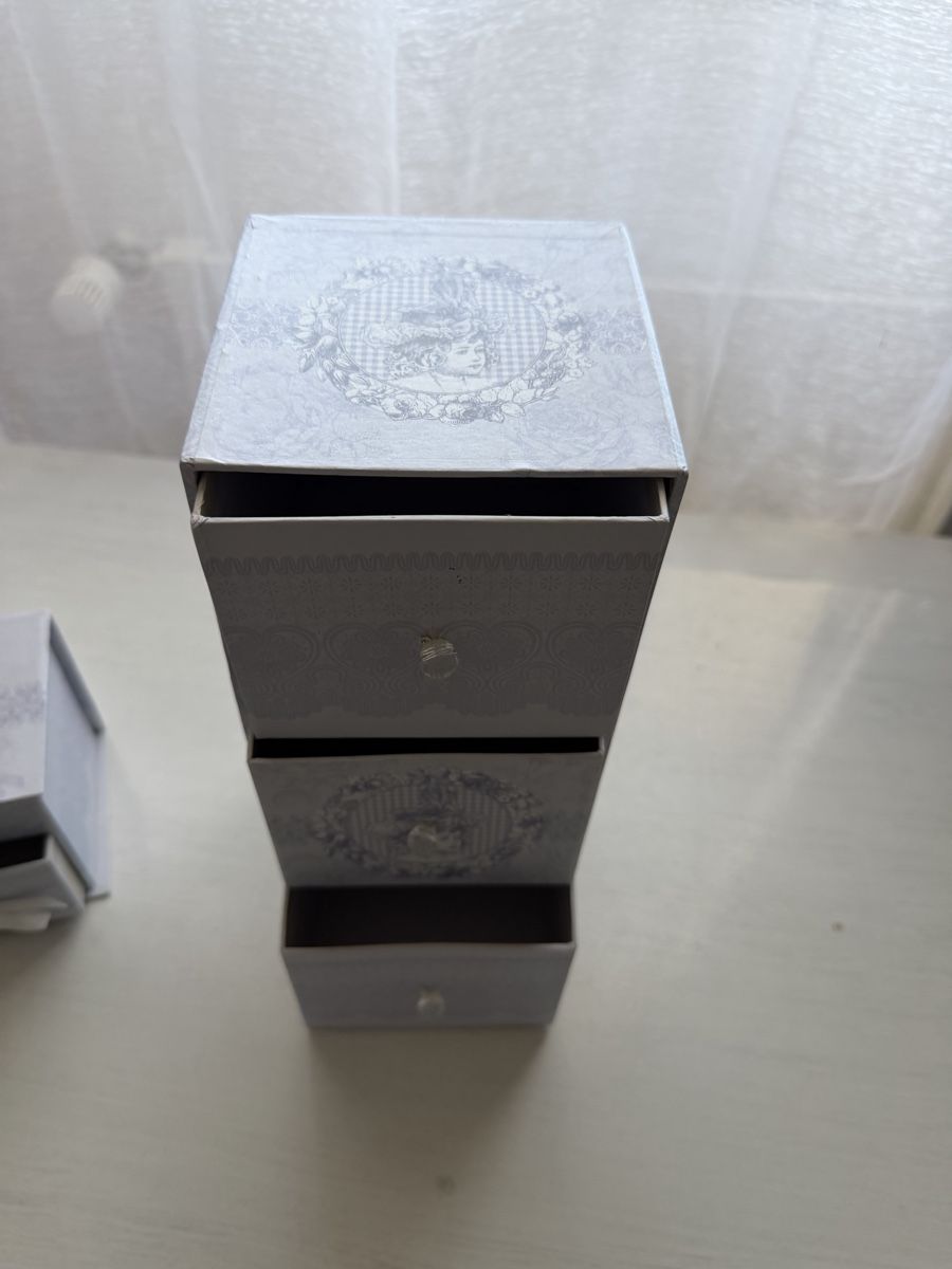 Schreibtische: Bureau IKEA – Gebraucht aus Perly von jos_7kfs 1