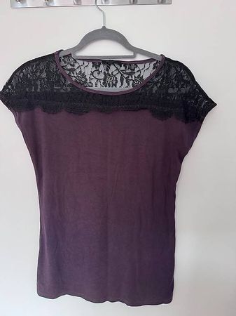 Morgan T-shirt Grösse M Lila mit Spitze