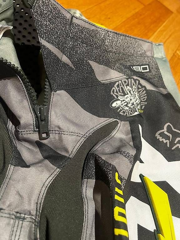 Pantaloni: Fox Racing Hose, Grösse 32  – Usato da Holzhäusern ZG venduto da Suki0308 2