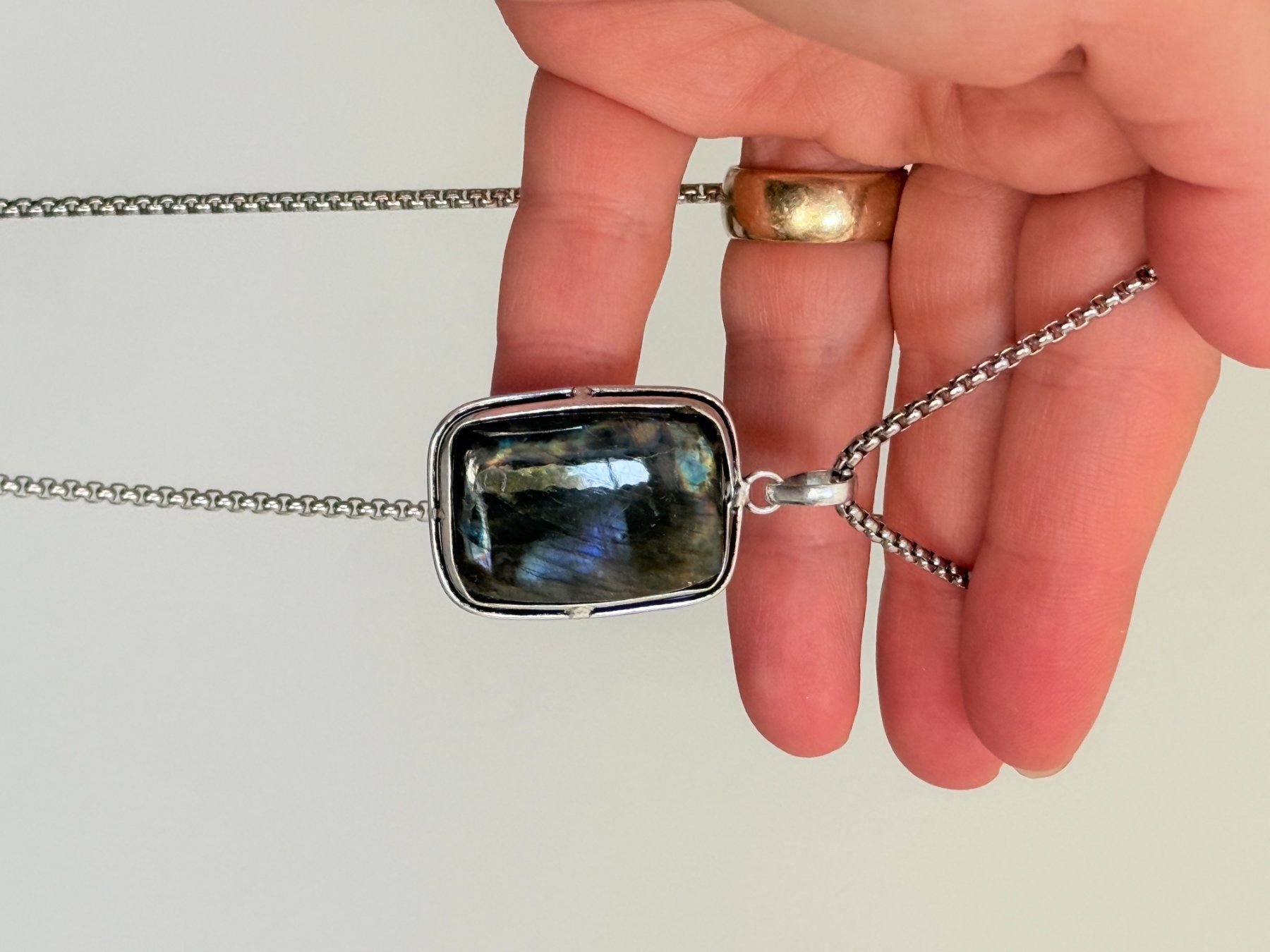 Ketten: Collier avec Labradorite – Neu und originalverpackt aus Genève von AWWA 8