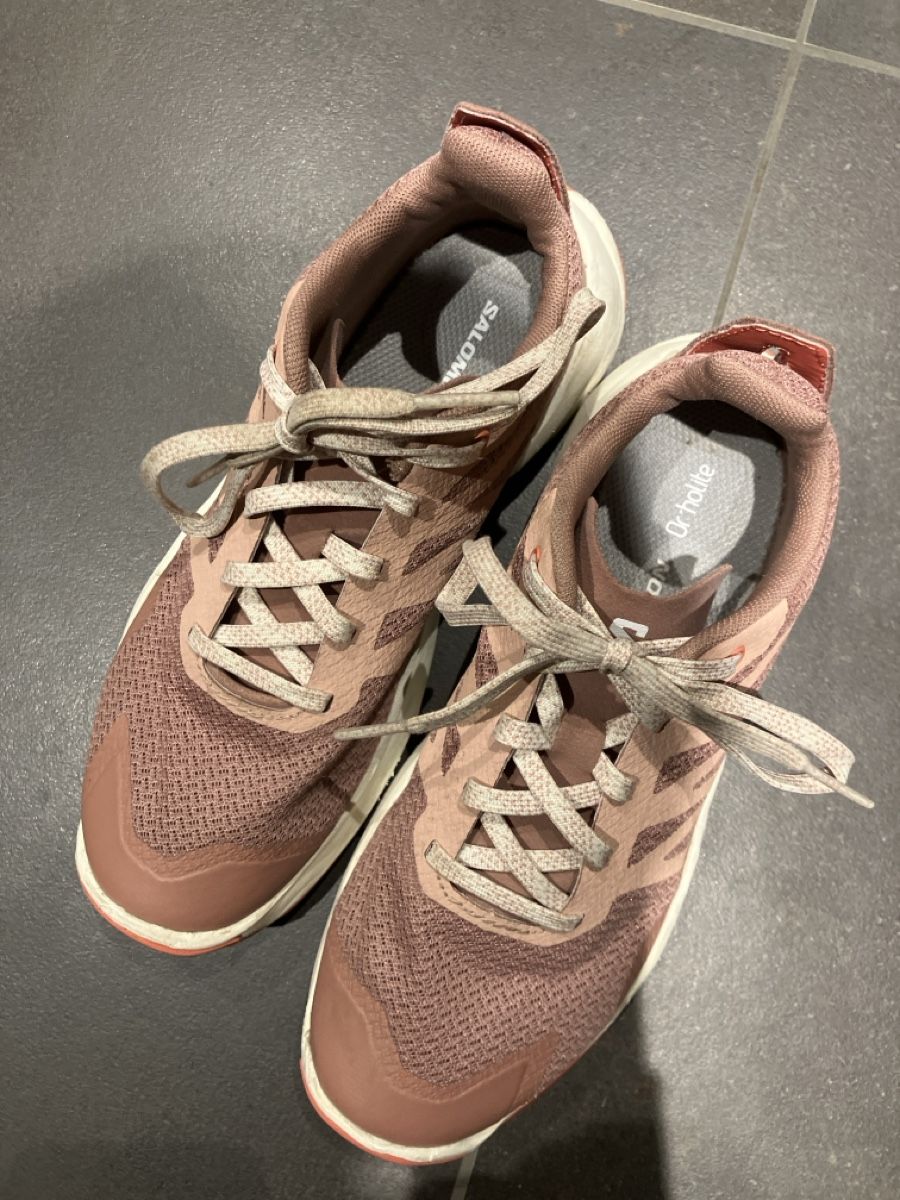 Salomon Schuhe für Mädchen: Salomon Laufschuhe Gr. 36 – Gebraucht aus Weissbad von Praxedis_P51 2