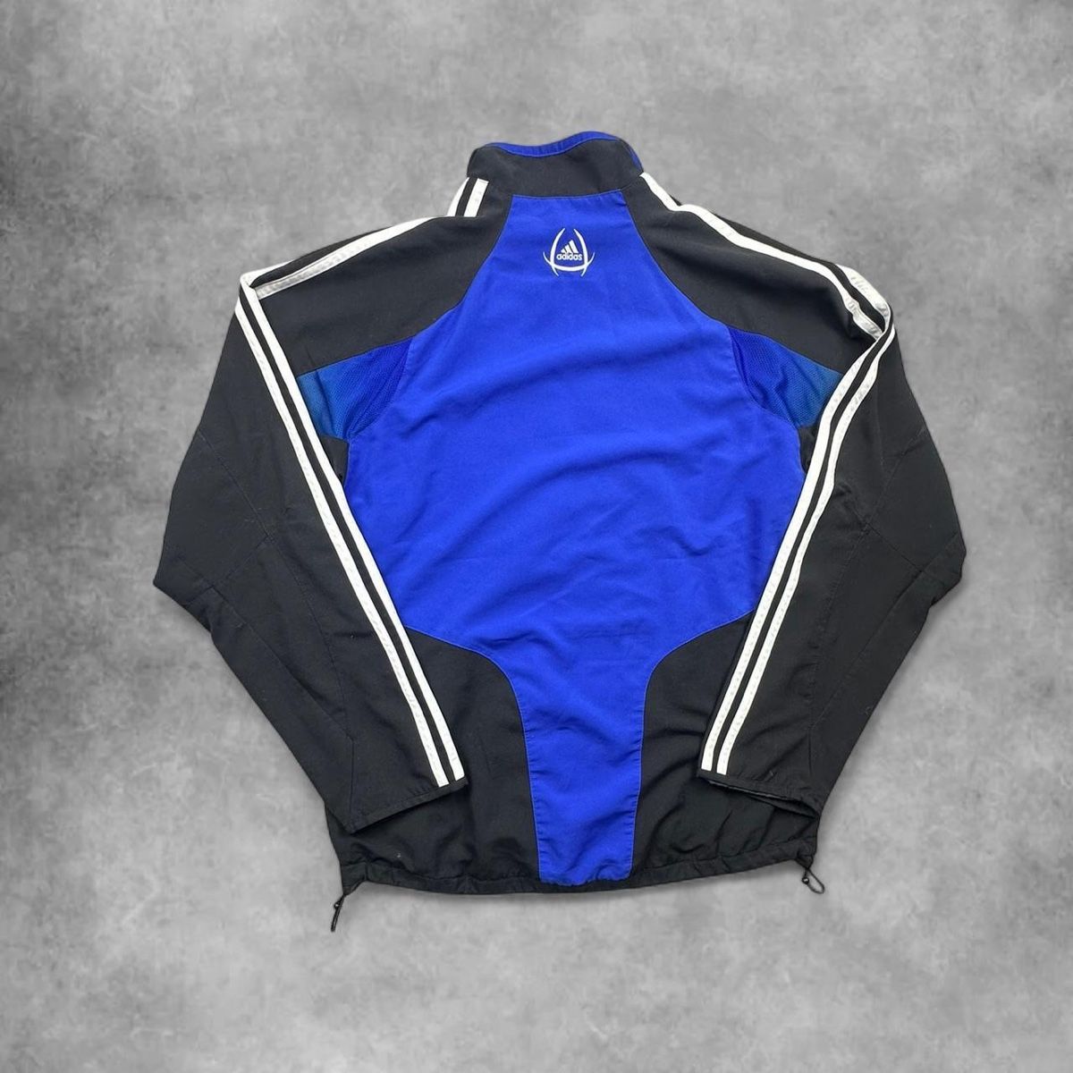 Adidas Completi, tute sportive e funzionali: Adidas tracksuit blue/black – Usato da Erlinsbach SO venduto da TogaResell 1